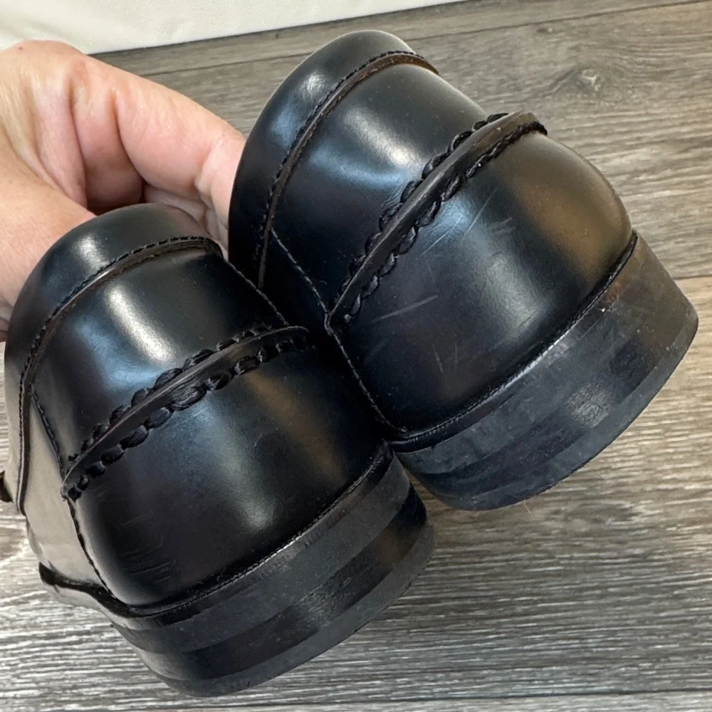 Florsheim Elegant Black Leather Slip-Ons men’s loafers size 11.5 (j240)